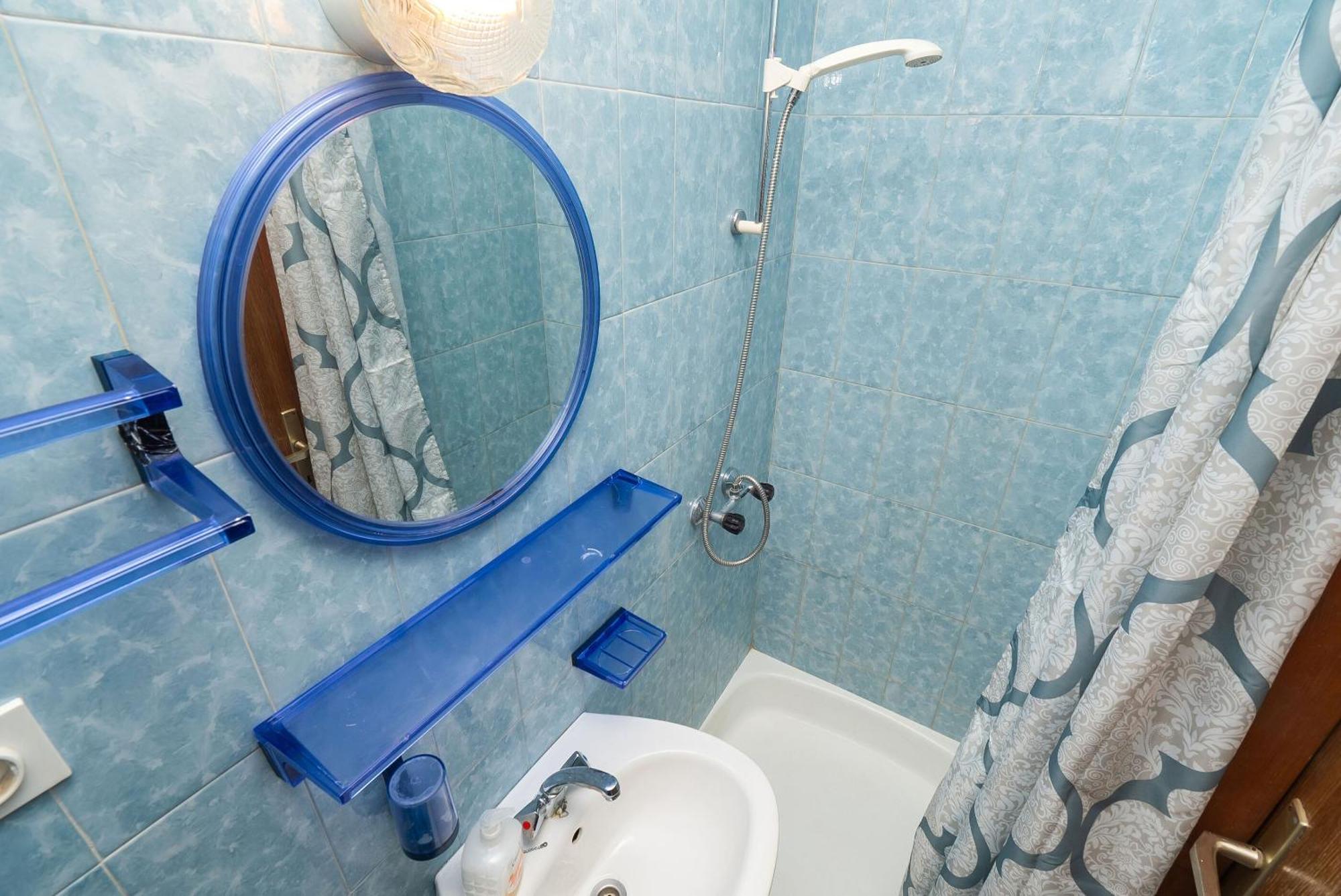 Apartment Ljuba Примоштен Экстерьер фото